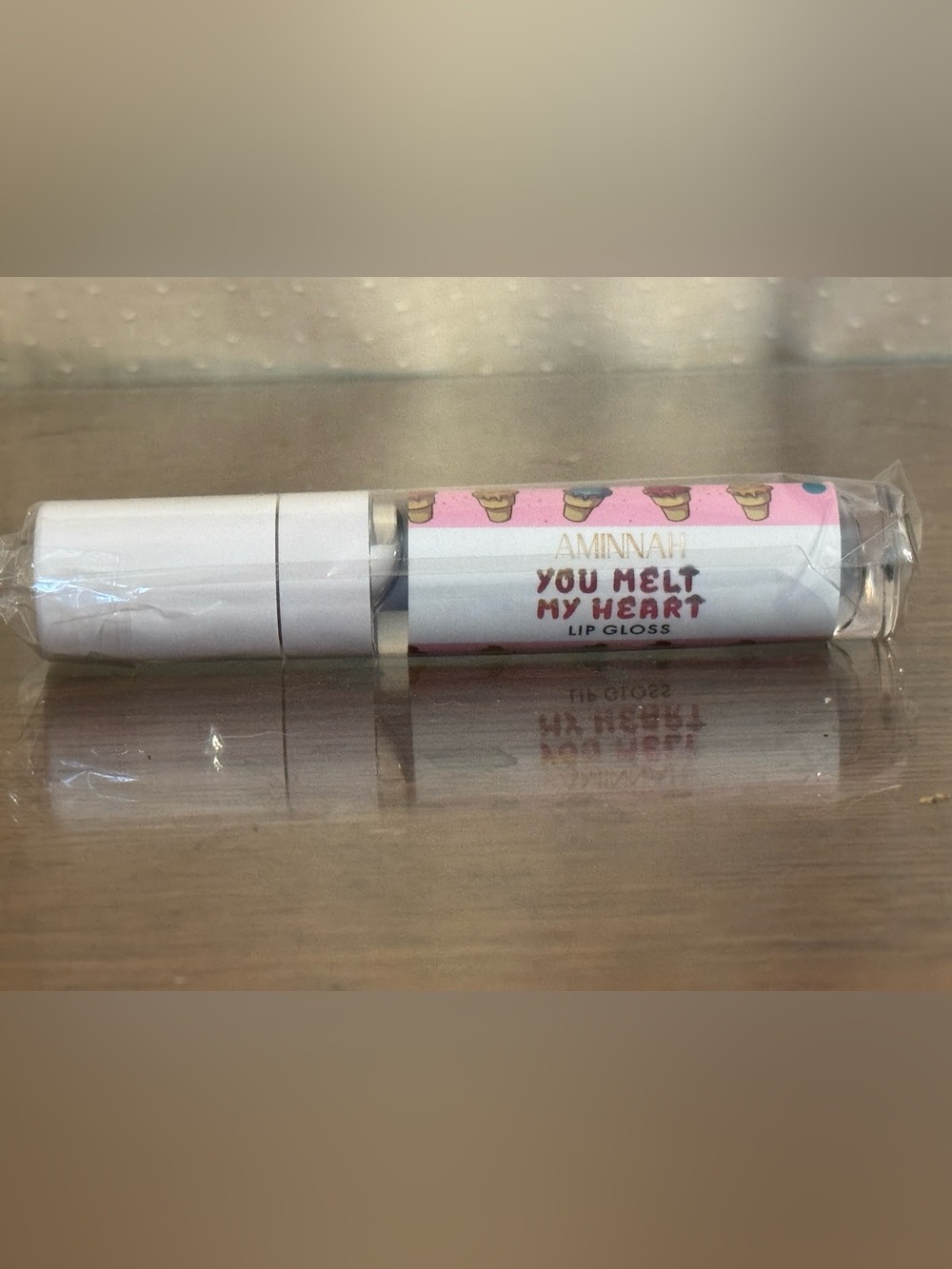 AMINNAH "You Melt My Heart" Pink Lip Gloss